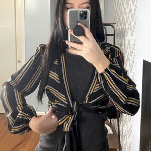 Forever 21 wrap blouse cropped